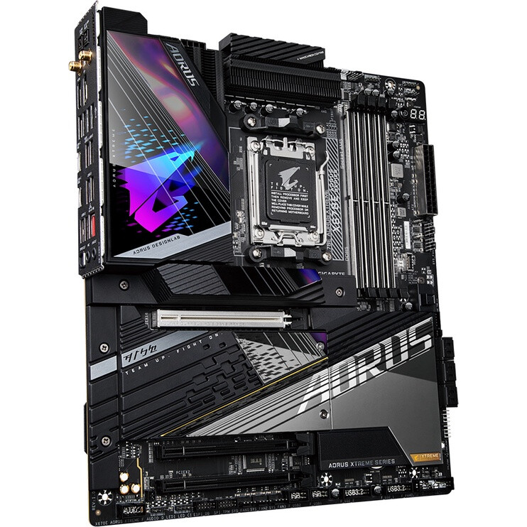 Pamatplate GIGABYTE X670E AORUS XTREME (X670E AORUS XTRME) - foto 3