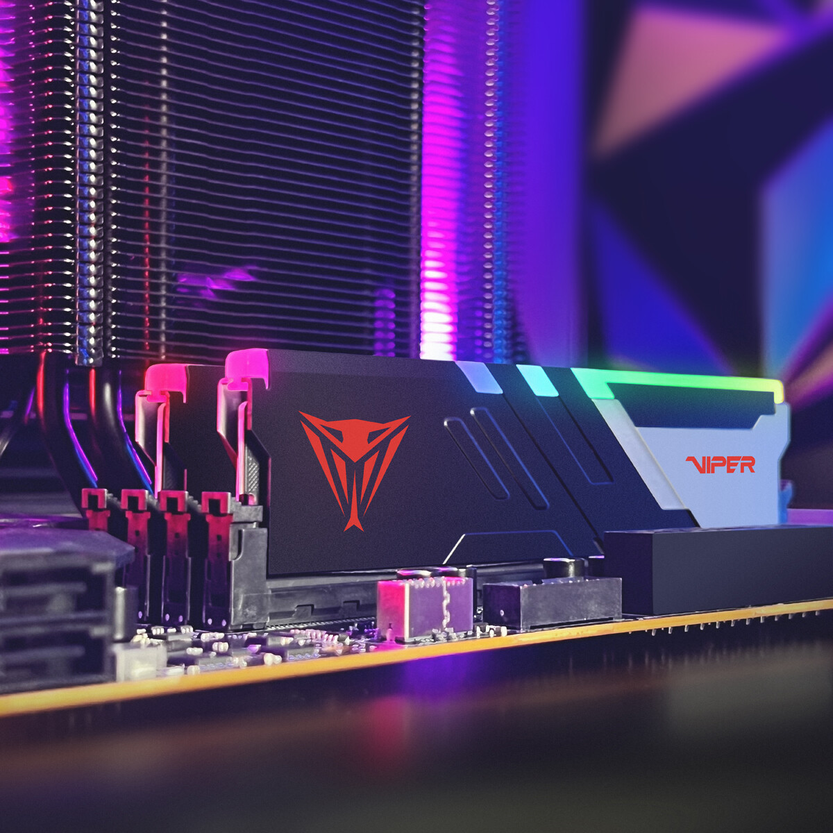 Arbeitsspeicher 32GB DDR5 6000MHz Patriot Viper Venom RGB (PVVR532G600C30K) (2x16GB KIT) - Foto 9