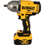 Schraubenschlüssel DeWALT DCF899P2-QW