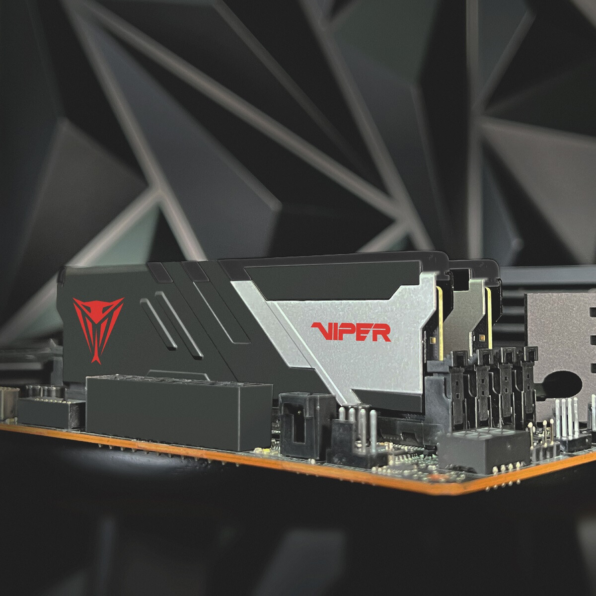 Mémoire vive 16GB DDR5 6400MHz Patriot Viper Venom (VV516G64C38A) - photo 5