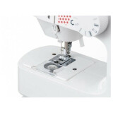 Machine à coudre CHAYKA EasyStitch 22